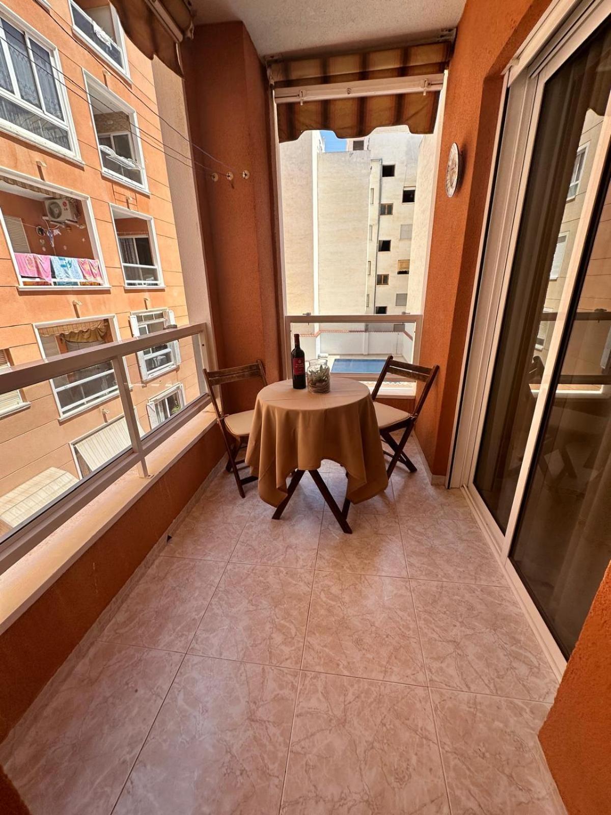 Torrevieja Precioso Apto En Calle San Pascual Con Piscina Cerca De Todos Los Servicios Dış mekan fotoğraf